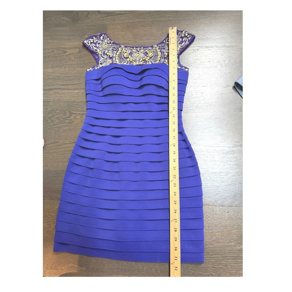 Sherri Hill Purple Embellished Cap Sleeve Cocktail Dress Bodycon Size 6 - Picture 8 of 8